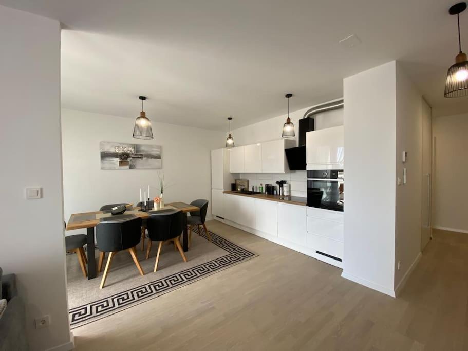 New Modern Apt Near Old Town - Private Parking Zadar Extérieur photo