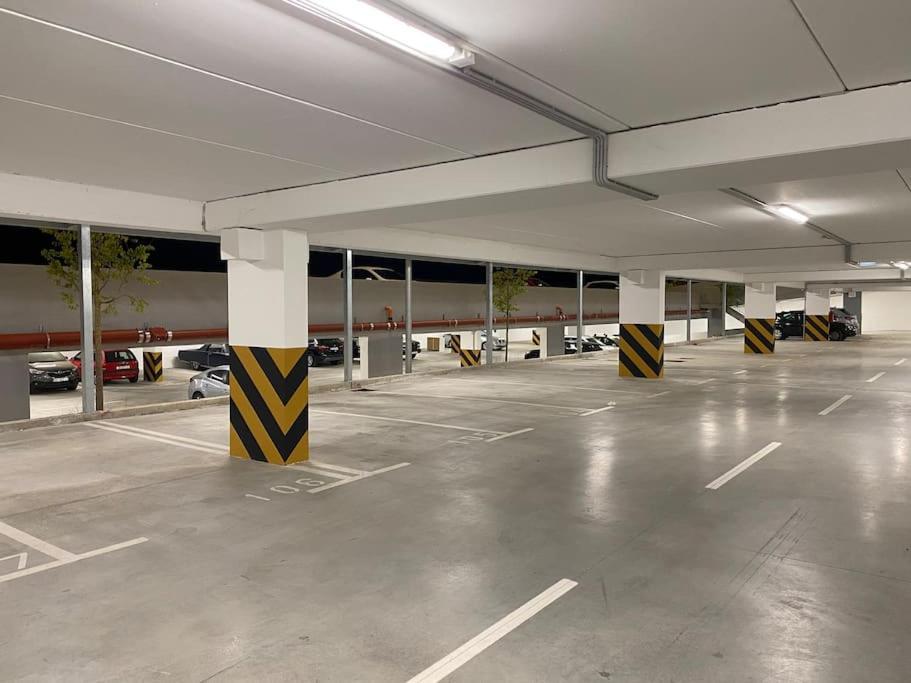 New Modern Apt Near Old Town - Private Parking Zadar Extérieur photo