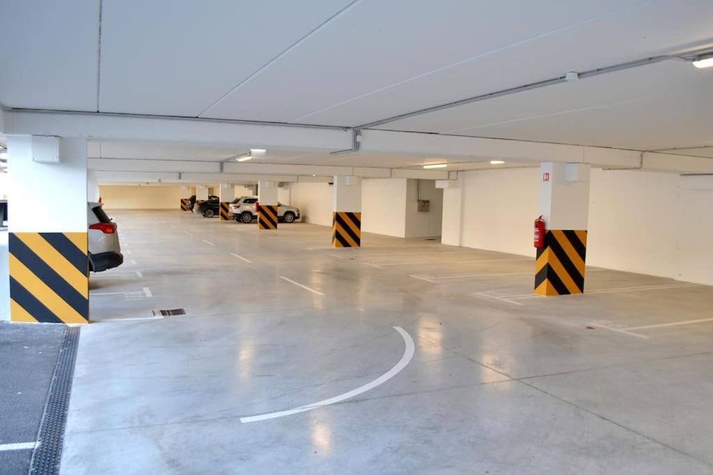 New Modern Apt Near Old Town - Private Parking Zadar Extérieur photo