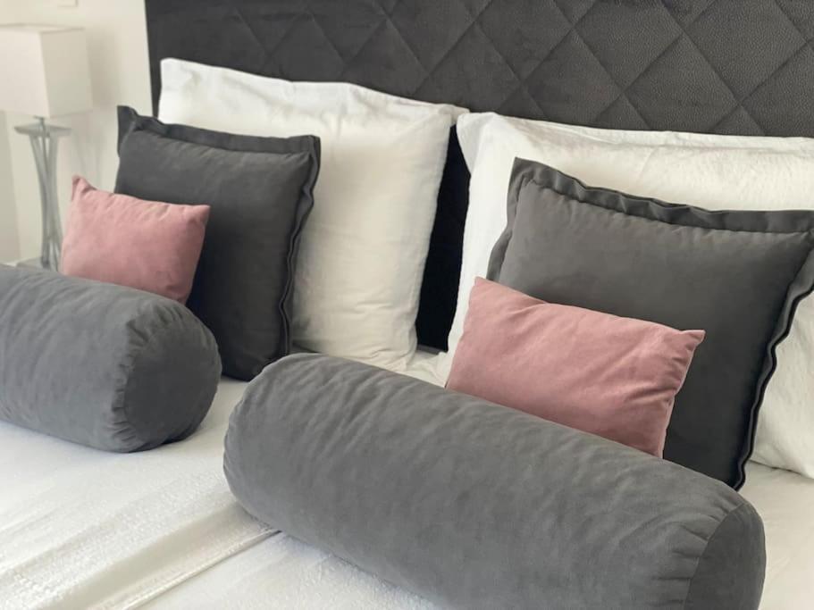 New Modern Apt Near Old Town - Private Parking Zadar Extérieur photo