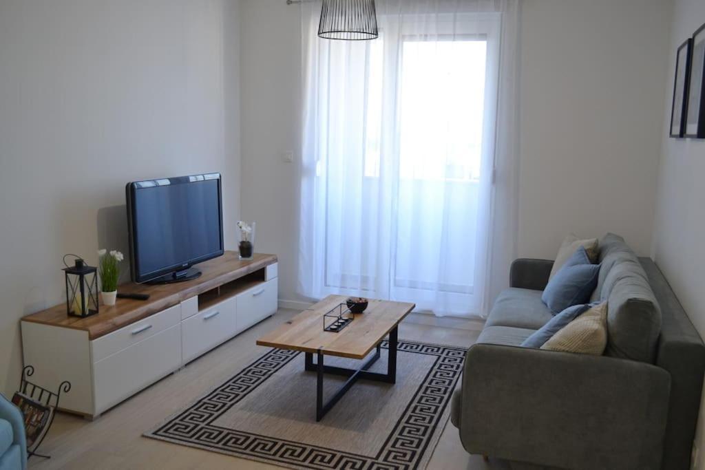 New Modern Apt Near Old Town - Private Parking Zadar Extérieur photo